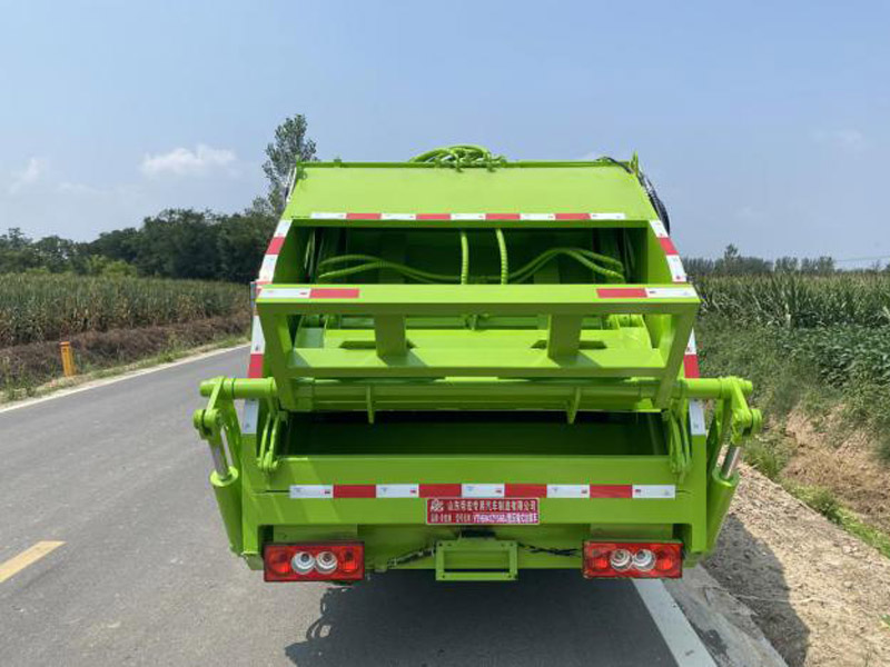 福田奧鈴壓縮式垃圾車